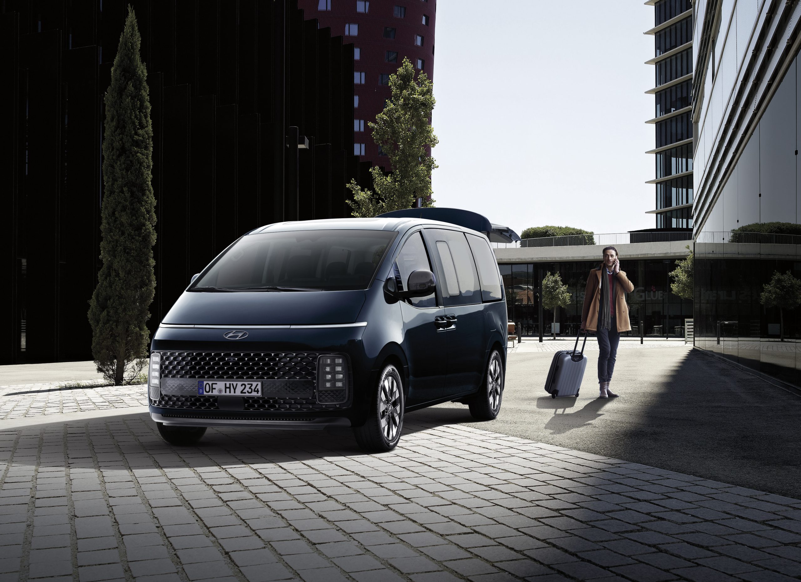 Hyundai Staria 2021