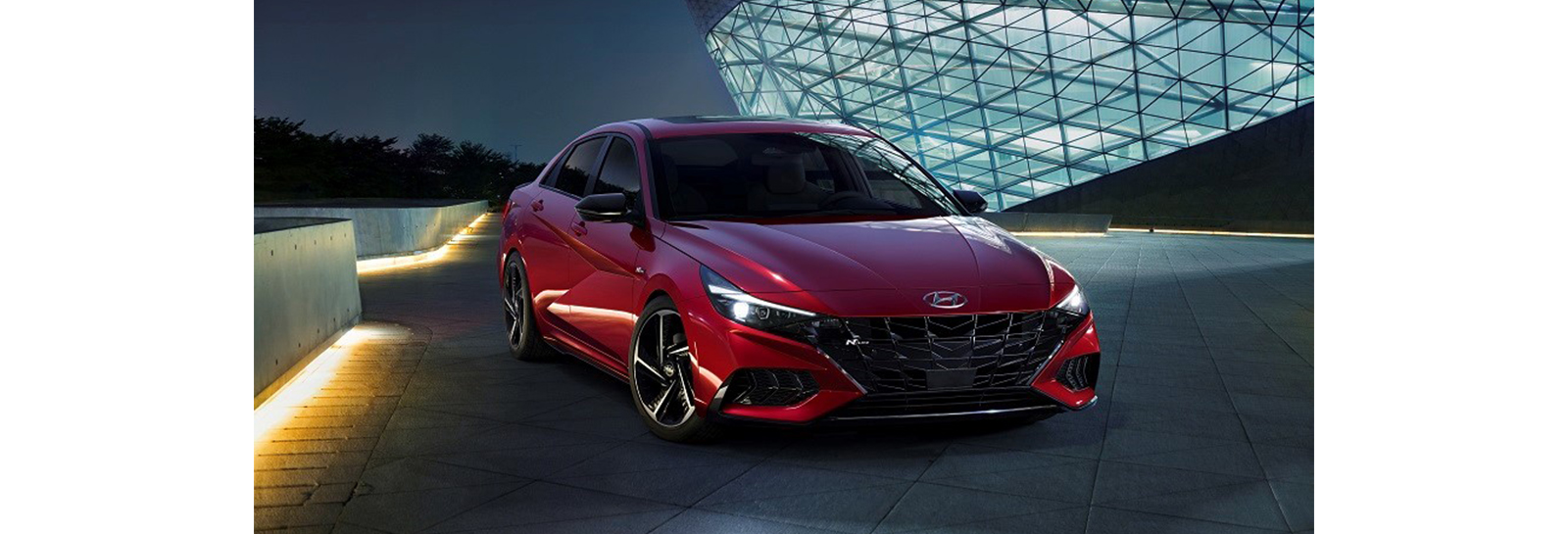 Hyundai представляет новый динамичный седан Elantra N Line