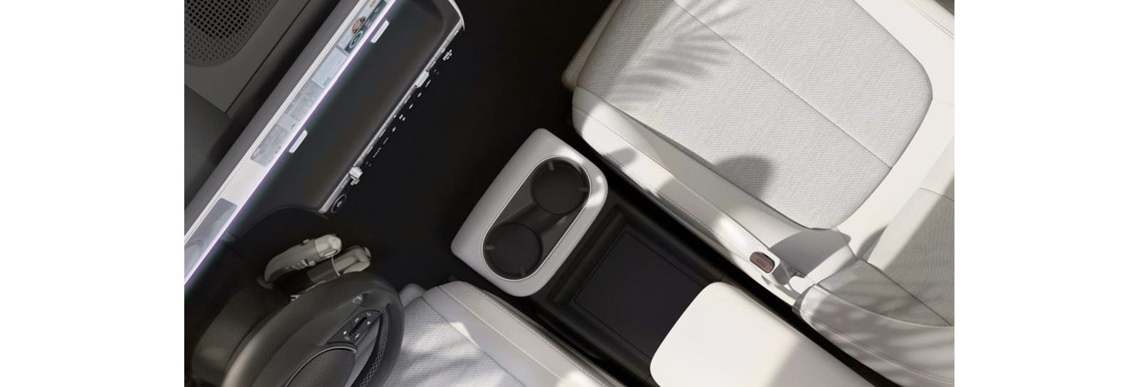 Hyundai dezvaluie primele imagini cu interiorul modelului IONIQ 5