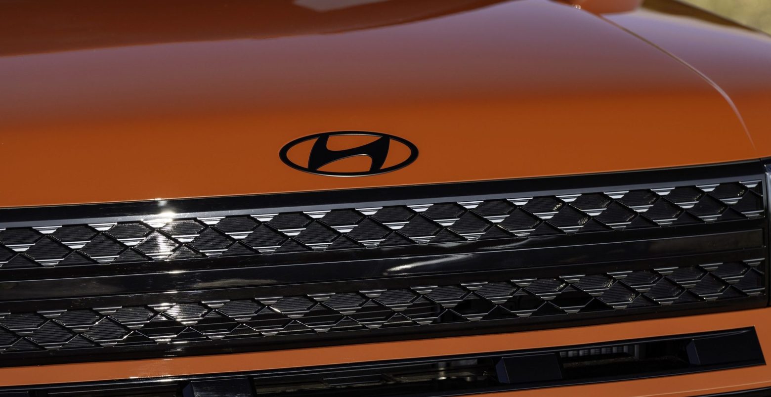 SANTA FE назван «Car of the Year 2025», а Hyundai доминирует на премии Carwow