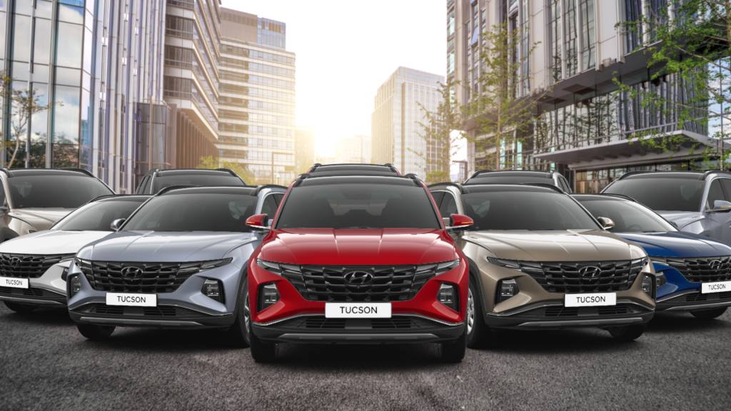 Stock de peste 100 de SUV-uri disponibile - alegeți acum Tucson sau Tucson Hybrid perfect pentru voi!
